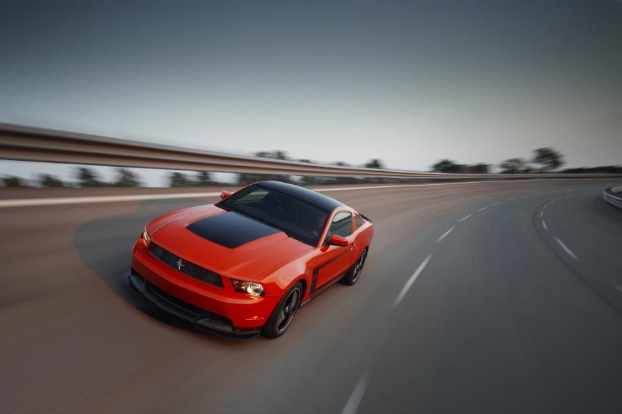  Ford Mustang Boss 302 2012 года  (фото 135 из 208)